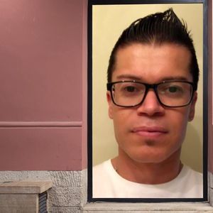 Meet your Posher, Victor